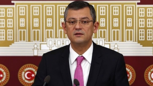 Karşıyaka'da Ayın Konuğu Özgür Özel