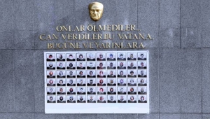 Bayraklı'da Şehitler Anıtı yenilendi