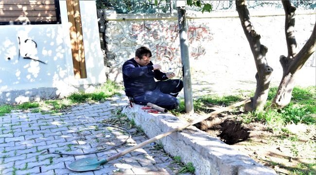 Parklar saldırı altında