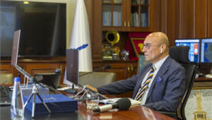 Başkan Soyer Birinci Uluslararası Çevrimiçi Forumu'nda konuşmacı oldu