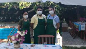 Bahçeden kahvaltı sofrasına 