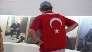 Karşıyaka'da "Zafere Giden Yolculuk" Sergisi Sanatseverle Buluştu