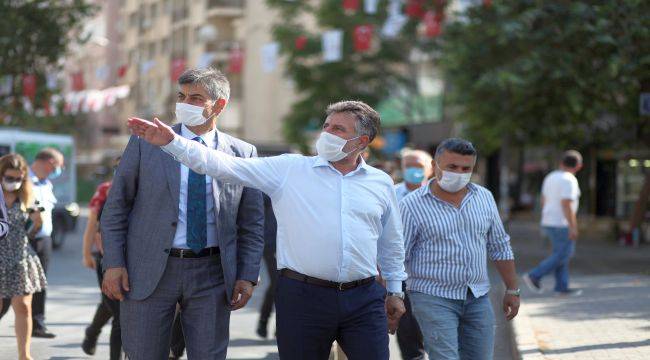 Bayraklı'da sosyal mesafe ve maske denetimi