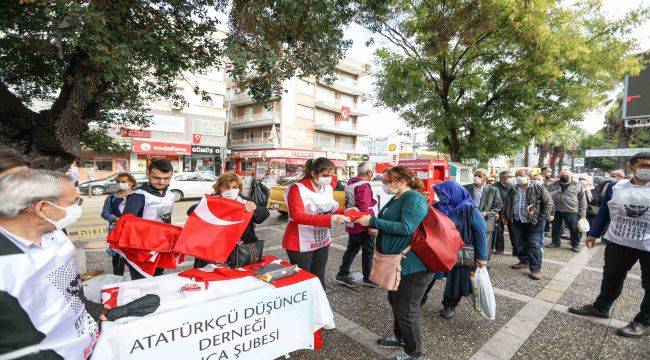 Buca'da gün boyu Cumhuriyet coşkusu