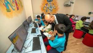 Büyükşehir uzaktan eğitime desteğini sürdürüyor