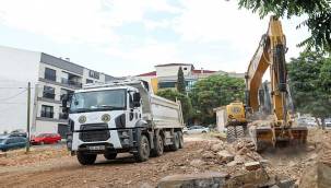 Buca'da kaçak moloz alanına otopark neşteri