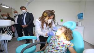 Karşıyakalı Çocuklara Ücretsiz Diş Sağlığı Taraması 