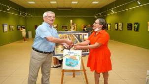 Aytun Erbaş Resim Sergisi Ayvalık'ta Açıldı