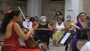 AYVALIK 7. AIMA MÜZİK FESTİVALİ'NE İLGİ BÜYÜK