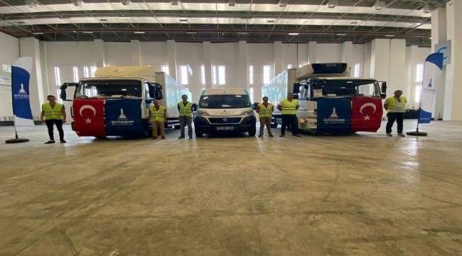 Van'daki Sel Felaketine İzmir'den Destek