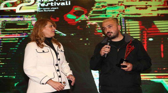 İzmir'de Altın Kedi Ödülleri