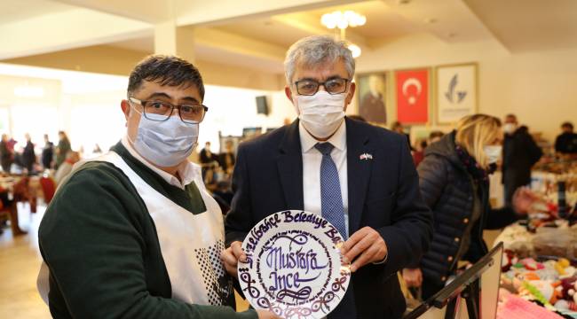 Güzelbahçe Belediyesi'nden 'Defne'ye Umut ol' Sergisi