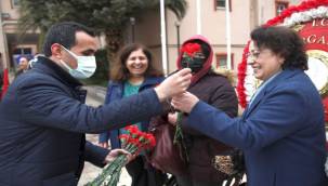 Bergama 8 Mart Kadınlar Günü'nü Dopdolu Yaşadı