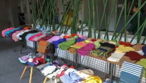 Buca Belediyesi ilkokul öğrencilerine yardım eli uzattı