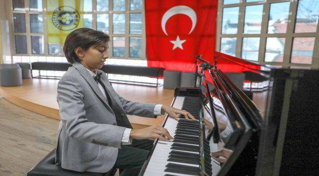 Buca'nın Beethoven'ı Başarıya Doymuyor