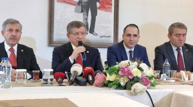Gelecek Partisi Lideri Davutoğlu İzmir Basını ile Buluştu