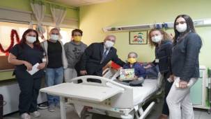 23 Nisan'da Ege'de yatan minikler unutulmadı