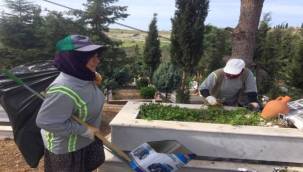 Ayvalık'ta Bayram temizliği