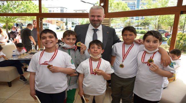 Dağ; "Menemen'e huzur geldi"