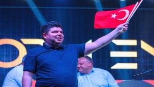 Buca'da Norm Ender ile 19 Mayıs coşkusu