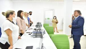 Bornova'da iletişimin merkezi oldu