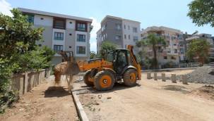 Narlıdere'de Otopark Sorununa Neşter Vuruldu