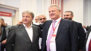 Başkan İduğ İZTO Ailesi Kucaklaştı