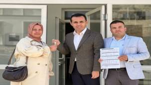 Bergama TOKİ'de konut teslimi devam ediyor