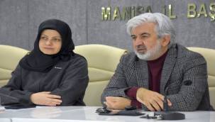 AK Parti Kadın Kolları Başkanı Aynil Yavaş'ın basın açıklaması 