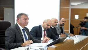 Bornova Belediye Meclisi yılın son toplantısı yaptı