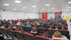 Buğday Tanesi Filmi Kınık'ta Seyirci İle Buluştu