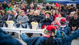 "Baharın da siyasetin de yalancısına inanmayın"