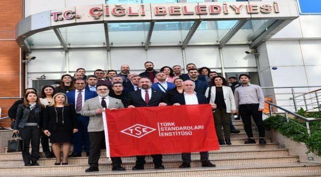 İzmir'de TSE'den Kalite Belgesi Alan İlk Belediye
