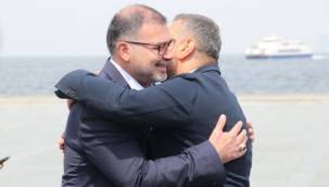 CHP ve AK Parti Seçim Öncesi Kucaklaştı!