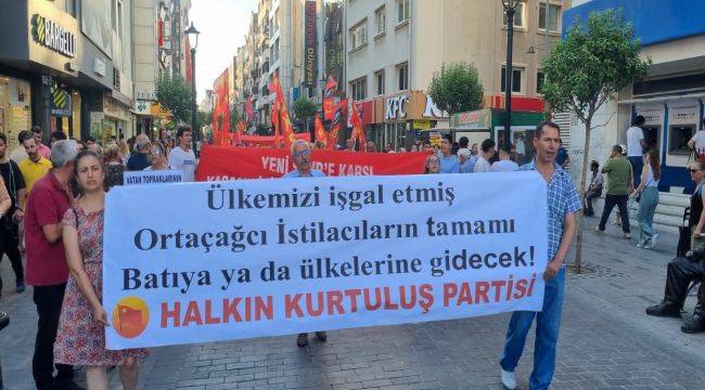 İzmir'de Sığınmacı Protestosu: Ya Batı'ya Ya Da Ülkelerine Gidecekler!
