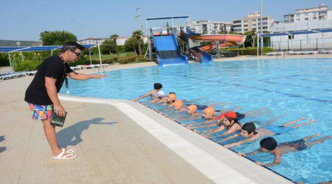 Torbalı Belediyesi'nde Yüzme Kursları Başladı
