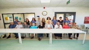 Alzheimer Hastaları Bu Merkezde Hayata Tutunuyor