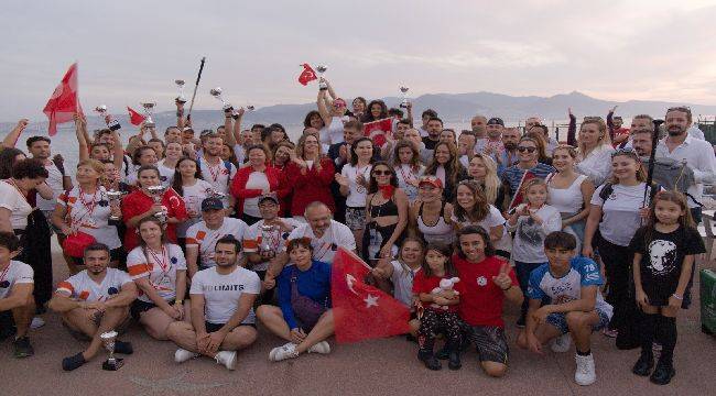 Karşıyaka'da 100. Yıl Coşkusu Körfez'e Taşındı