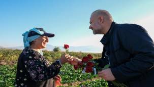 Menemen'de Tarladan Sofraya Birlik Rüzgarı