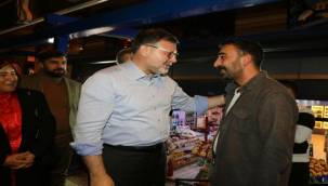 Buca'da esnafı dinledi, Gaziemir'de teşkilatı