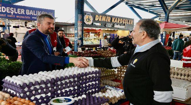 CHP'li Duman Bucalı pazarcılarla buluştu 