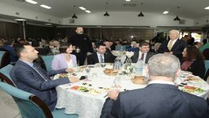 CHP'li İrfan Önal Manisalılarla buluştu 