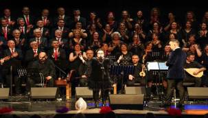 Gaziemir'de türkü gecesi