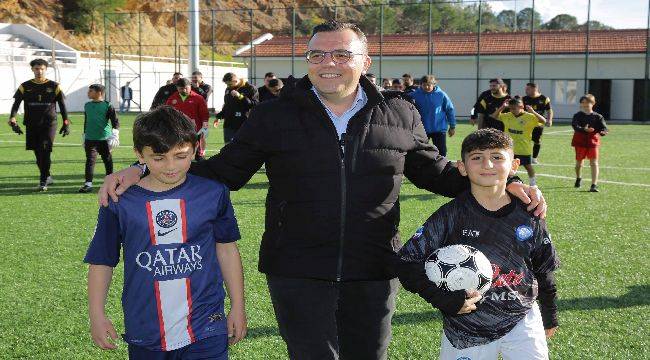 Aydın'dan Ürkmez Gücü Spor Kulübüne ziyaret 