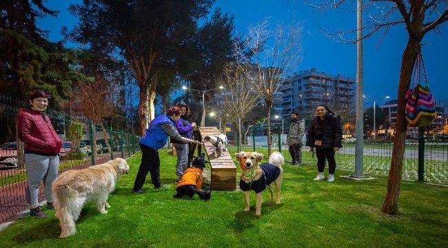 Karşıyaka'nın park ve yeşil alanı 1,5 milyon metrekareye ulaştı