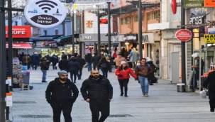 Kemeraltı'nda ücretsiz internet ağı genişliyor