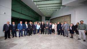 Kemalpaşalı Sanayiciler Tugay ile buluştu 