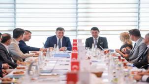  Bayraklı'nın Sorunları Masaya Yatırıldı