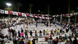 Çamdibi Atatürk Parkında Bando Balkan rüzgarı