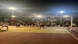 Sokak basketbolu heyecanı Göztepe'de devam etti